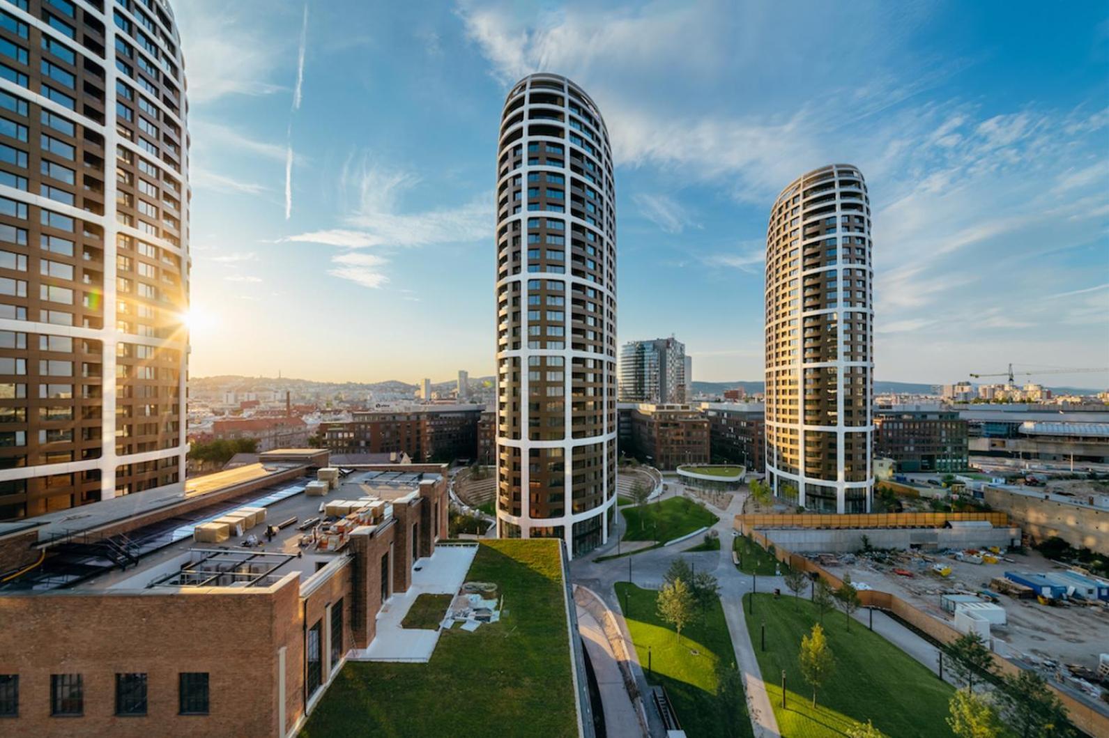Elegant Escape Apartment II - City Centre Μπρατισλάβα Εξωτερικό φωτογραφία